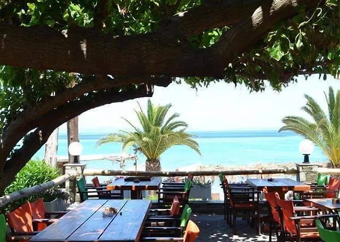 Hotell Polychrono Beach Hotel 3*