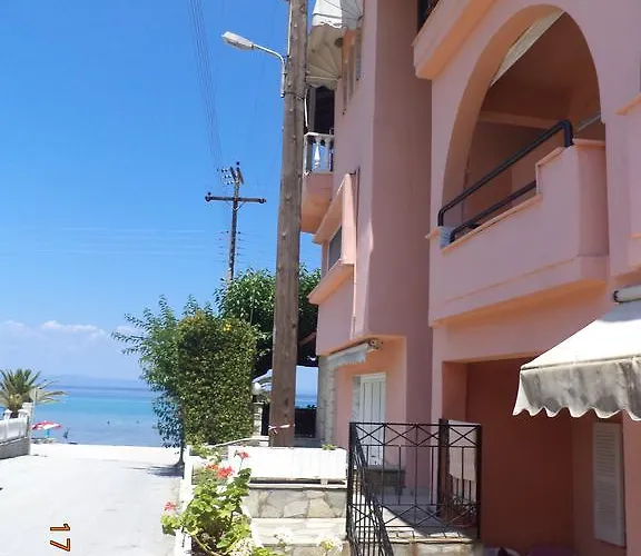 Hotell Polychrono Beach Hotel