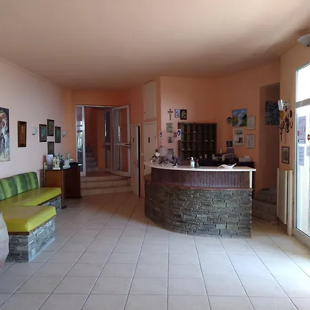 Hotel Polychrono Beach Hotel 3*