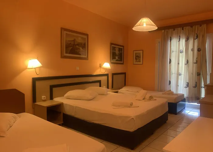 Hotel Polychrono Beach Hotel 3*