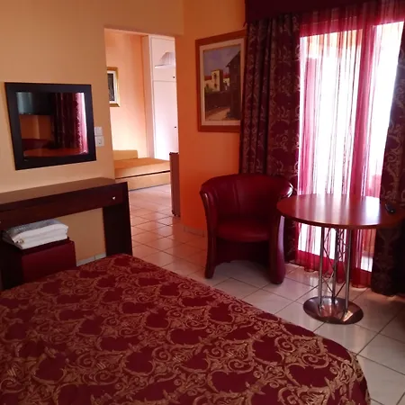 Polychrono Beach Hotel فندق بوليخرونو